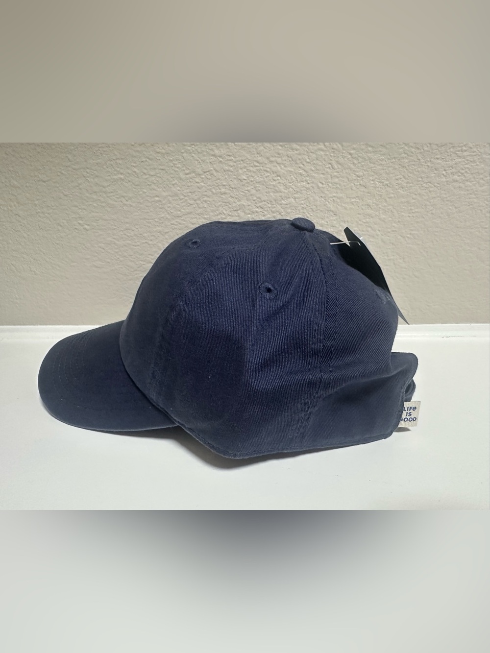 NWT Life Is Good Navy hat with embroidered Pink Flamingo 🦩 holding a drink 🍹 - Picture 3 of 8